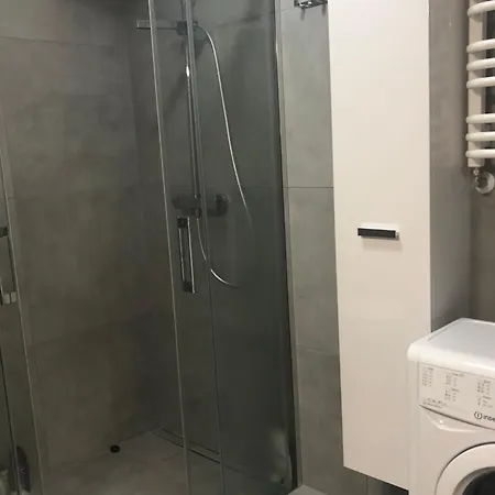 Apartment Morski Z Ogrodkiem